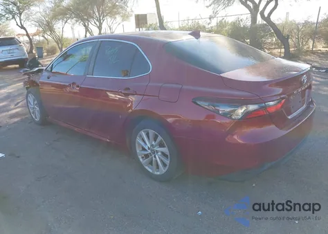 2022 Toyota Camry Le из США, поврежденный, VIN 4T1C11AK5NU051070